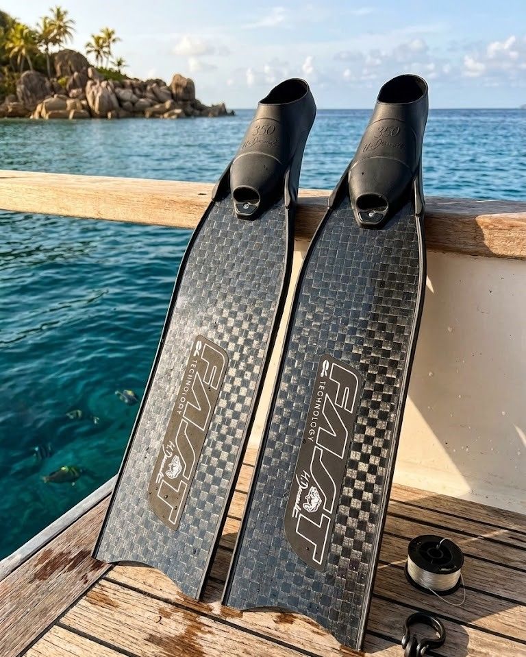 義大利 新版 C4 HD Fast T700 碳纖維蛙鞋｜C4 漁獵潛水裝備