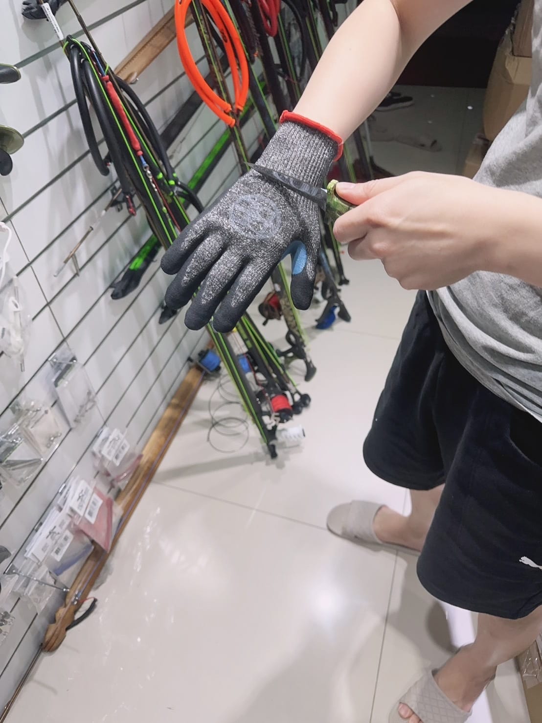 新一代加厚版更耐用 大力馬防滑防割手套 防滑防割等級五 第 5 張｜海豹潛水 SealDIVE